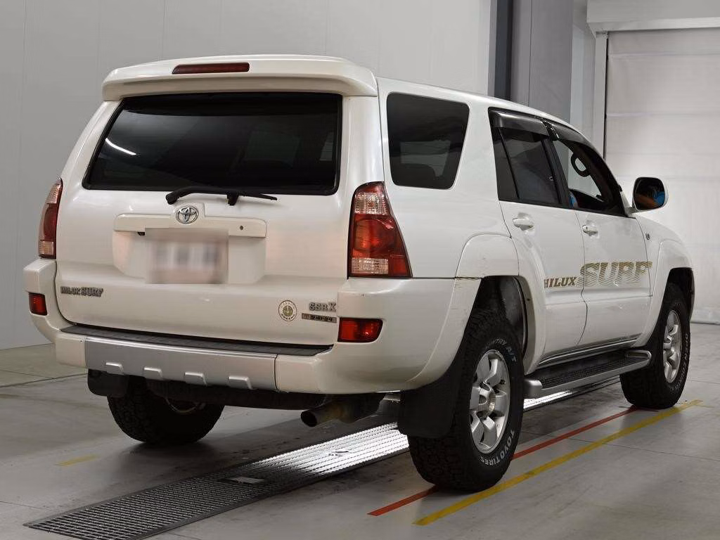 TOYOTA HILUX SURF