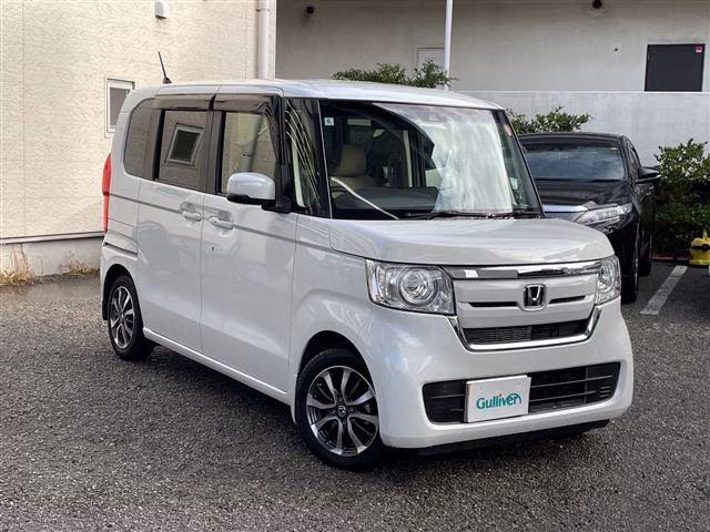 HONDA N-BOX