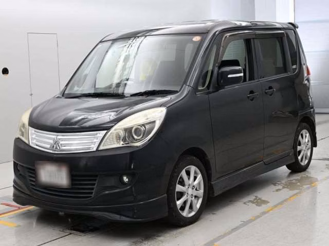 MITSUBISHI DELICA D:2