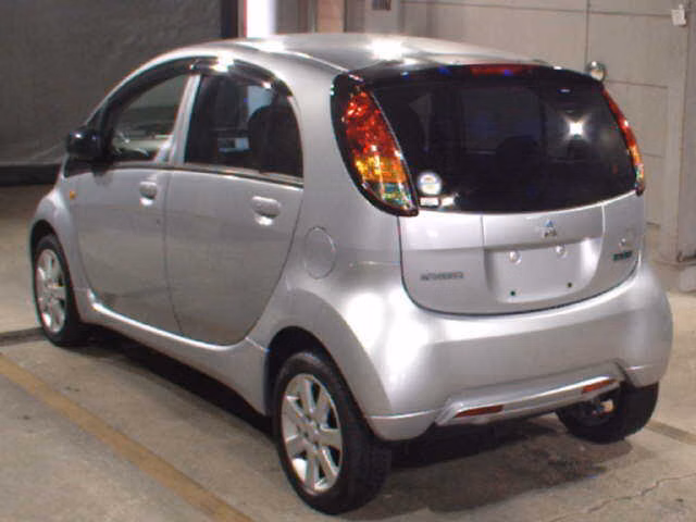 MITSUBISHI I-MIEV