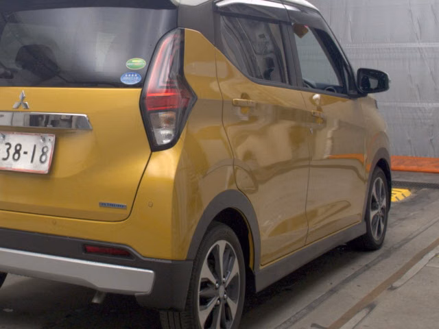MITSUBISHI EK X
