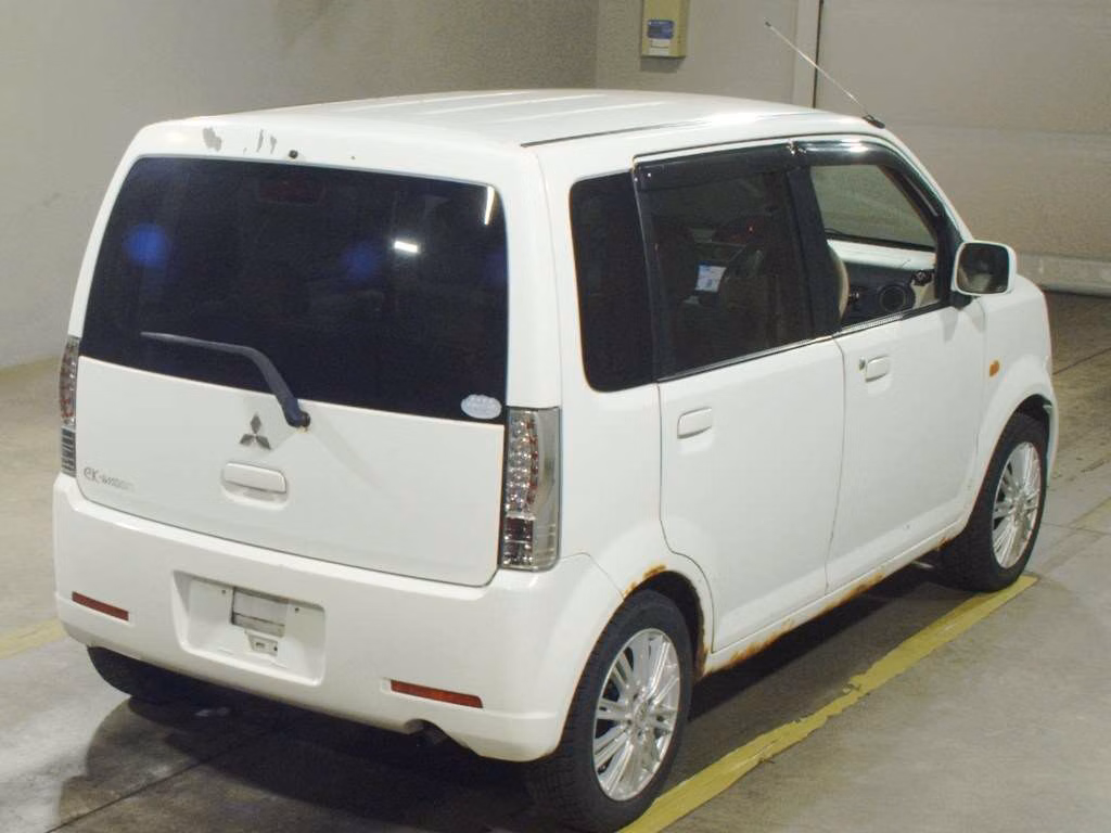 MITSUBISHI EK WAGON