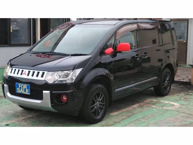 MITSUBISHI DELICA D:5