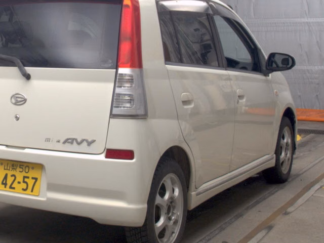 DAIHATSU MIRA AVY