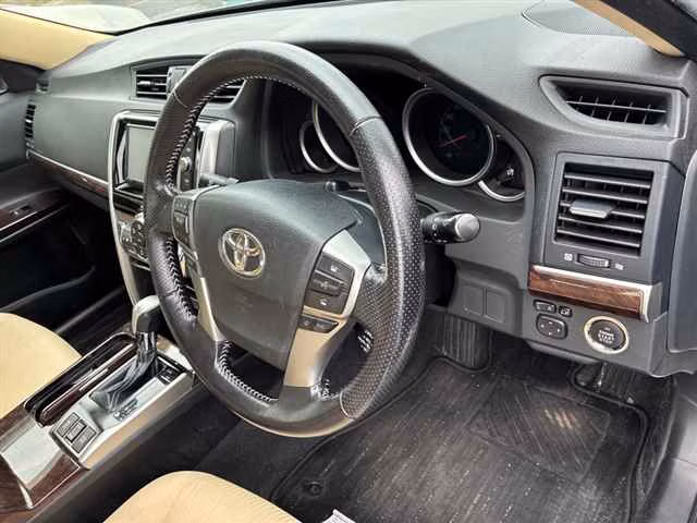 TOYOTA MARK X