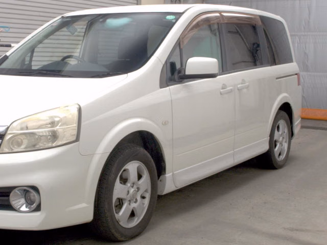 NISSAN LAFESTA