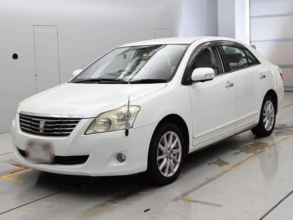TOYOTA PREMIO