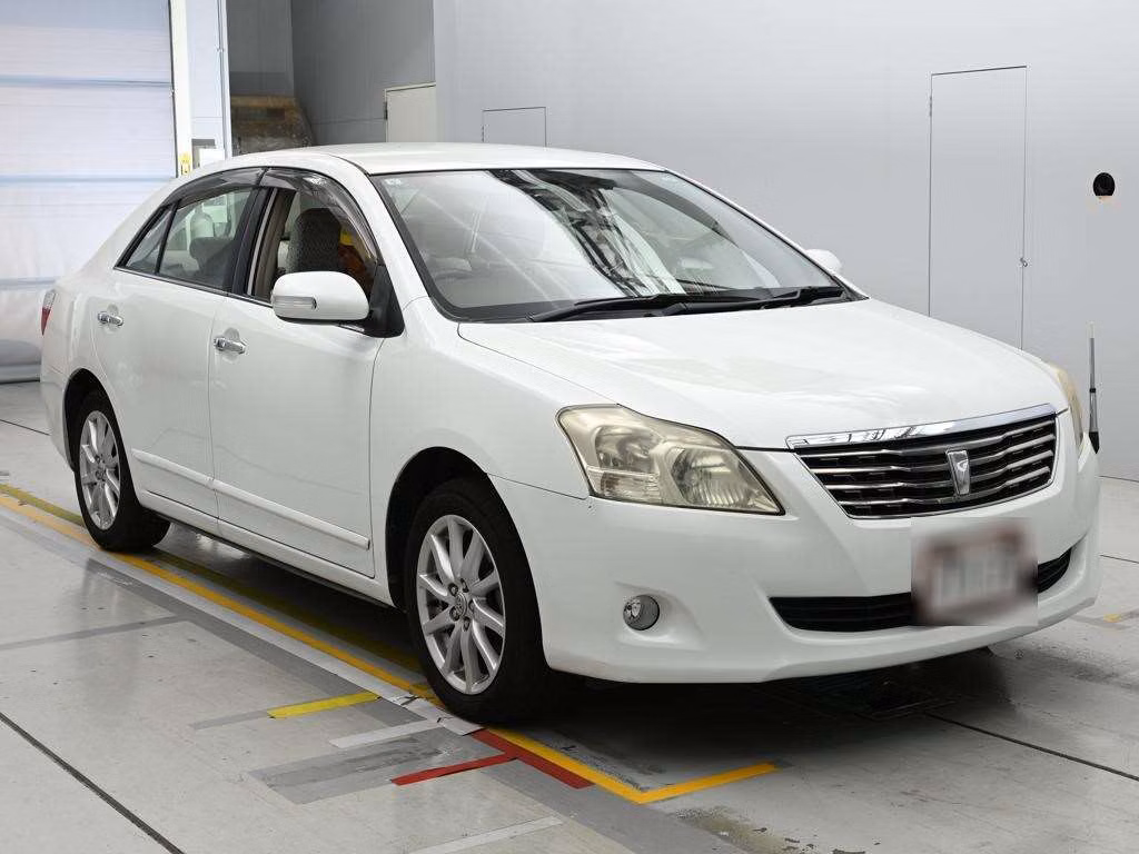 TOYOTA PREMIO