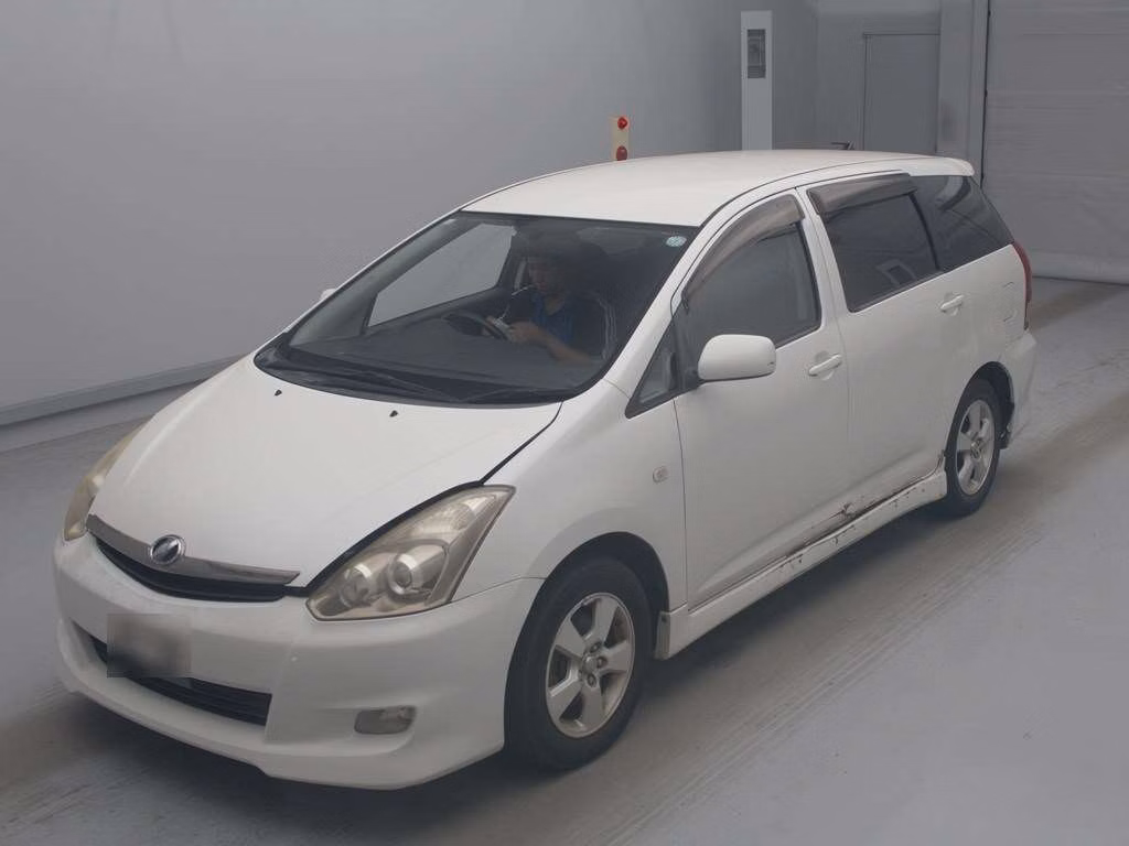 TOYOTA WISH