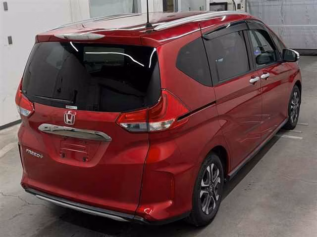 HONDA FREED+