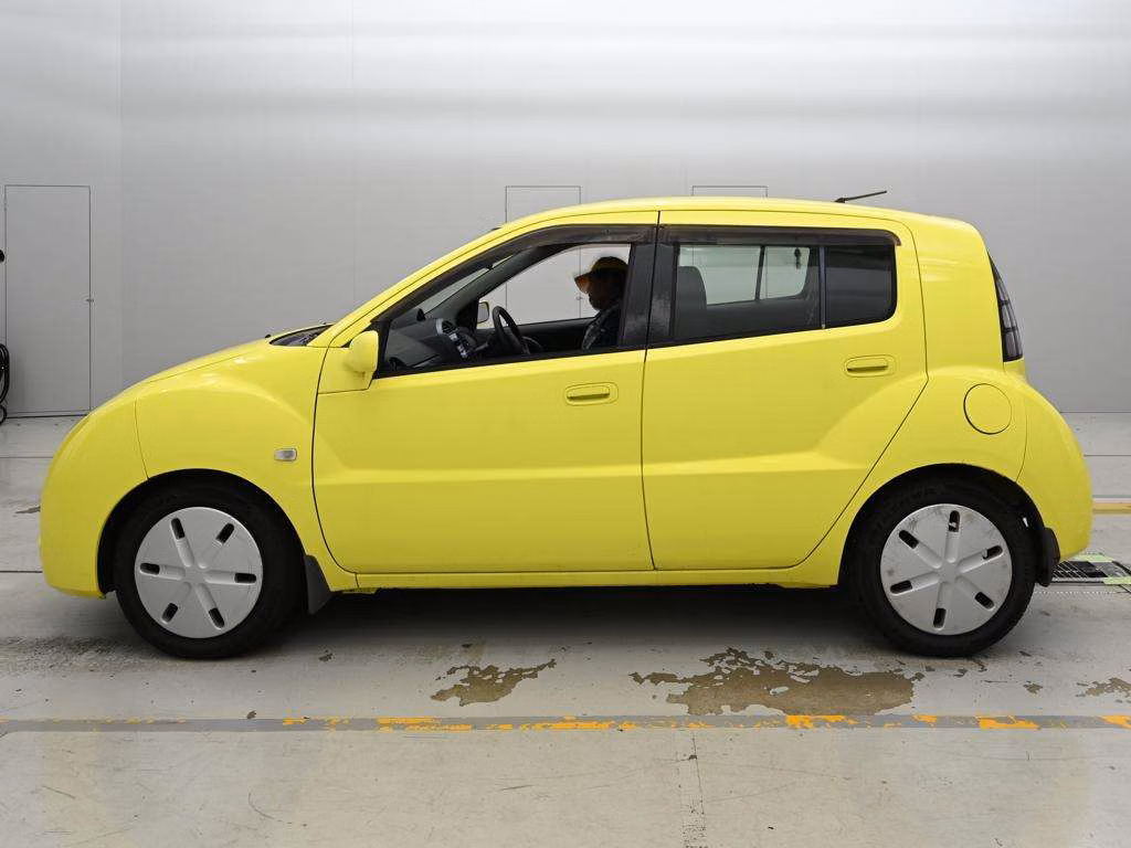 TOYOTA WILL CYPHA