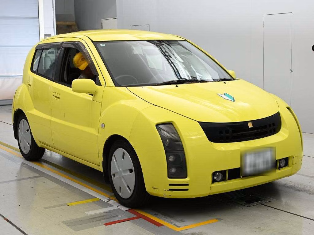 TOYOTA WILL CYPHA