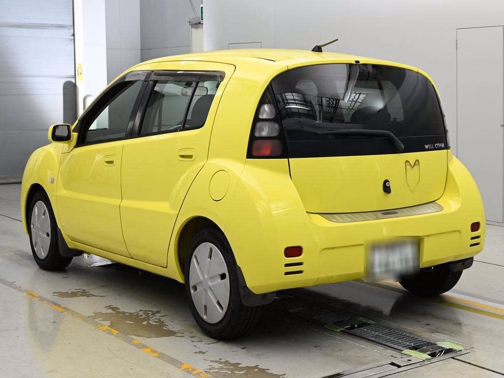 TOYOTA WILL CYPHA