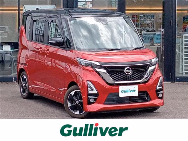 NISSAN ROOX