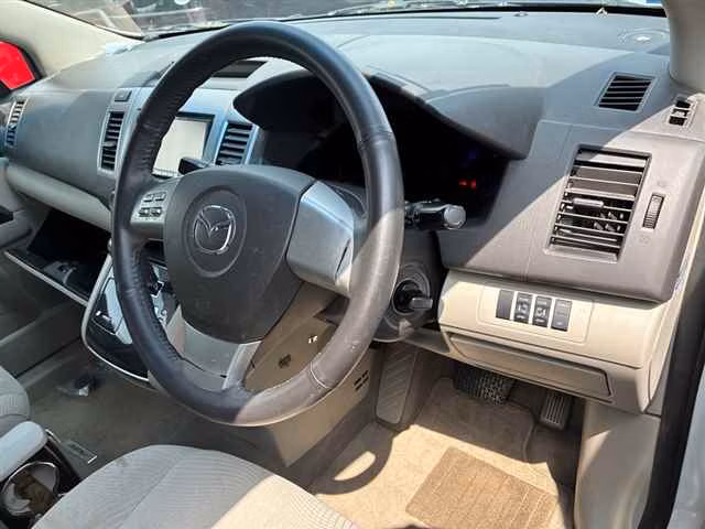 MAZDA MPV