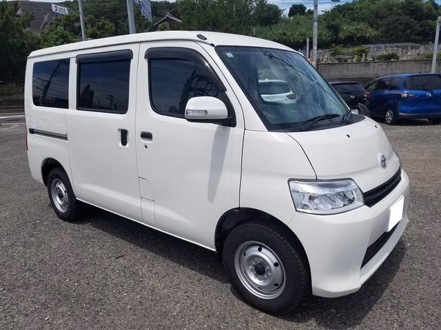 TOYOTA TOWN ACE