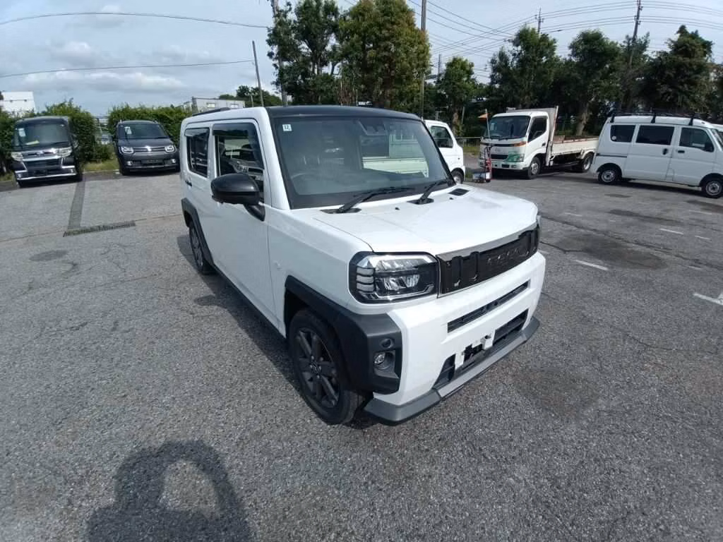 DAIHATSU TAFT
