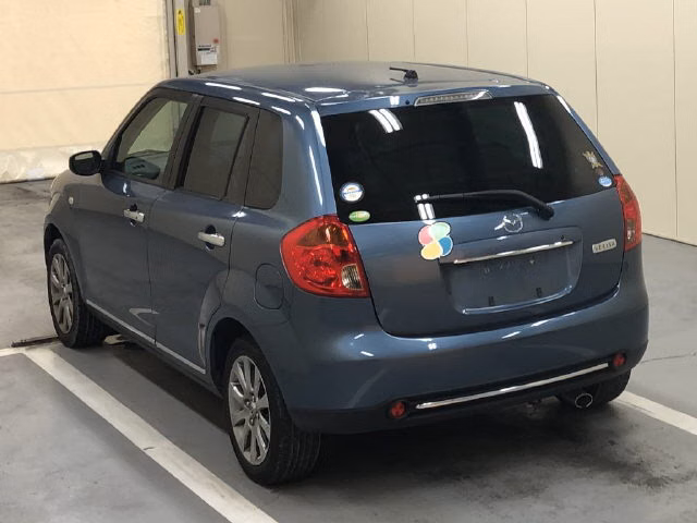 MAZDA VERISA