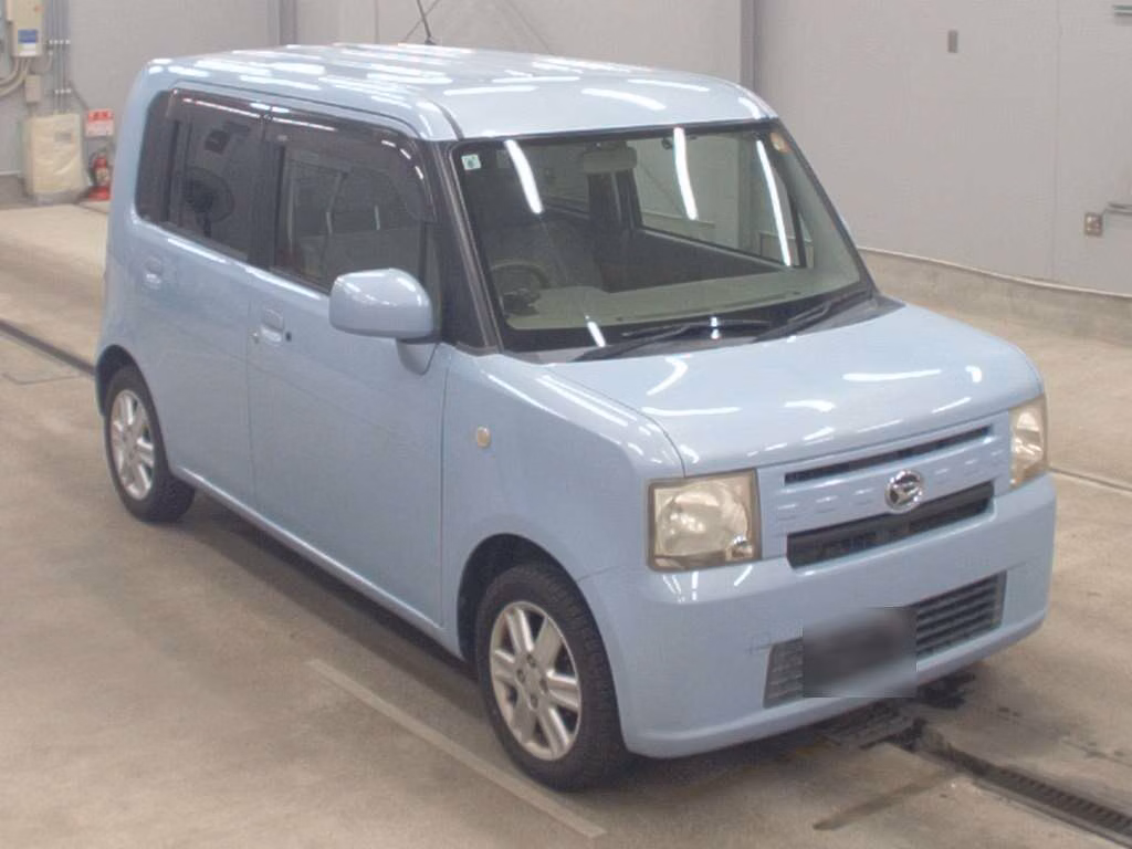 DAIHATSU MOVE CONTE