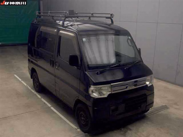 MITSUBISHI MINICAB