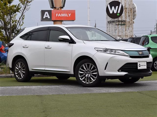 TOYOTA HARRIER
