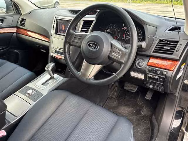 SUBARU LEGACY