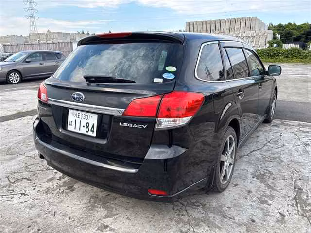 SUBARU LEGACY