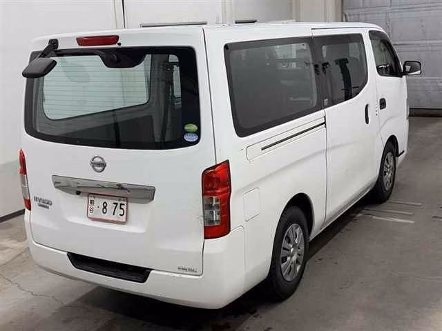 NISSAN NV350 CARAVAN