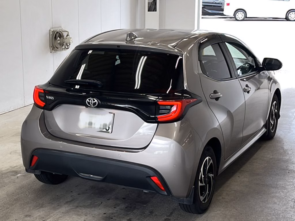 TOYOTA YARIS