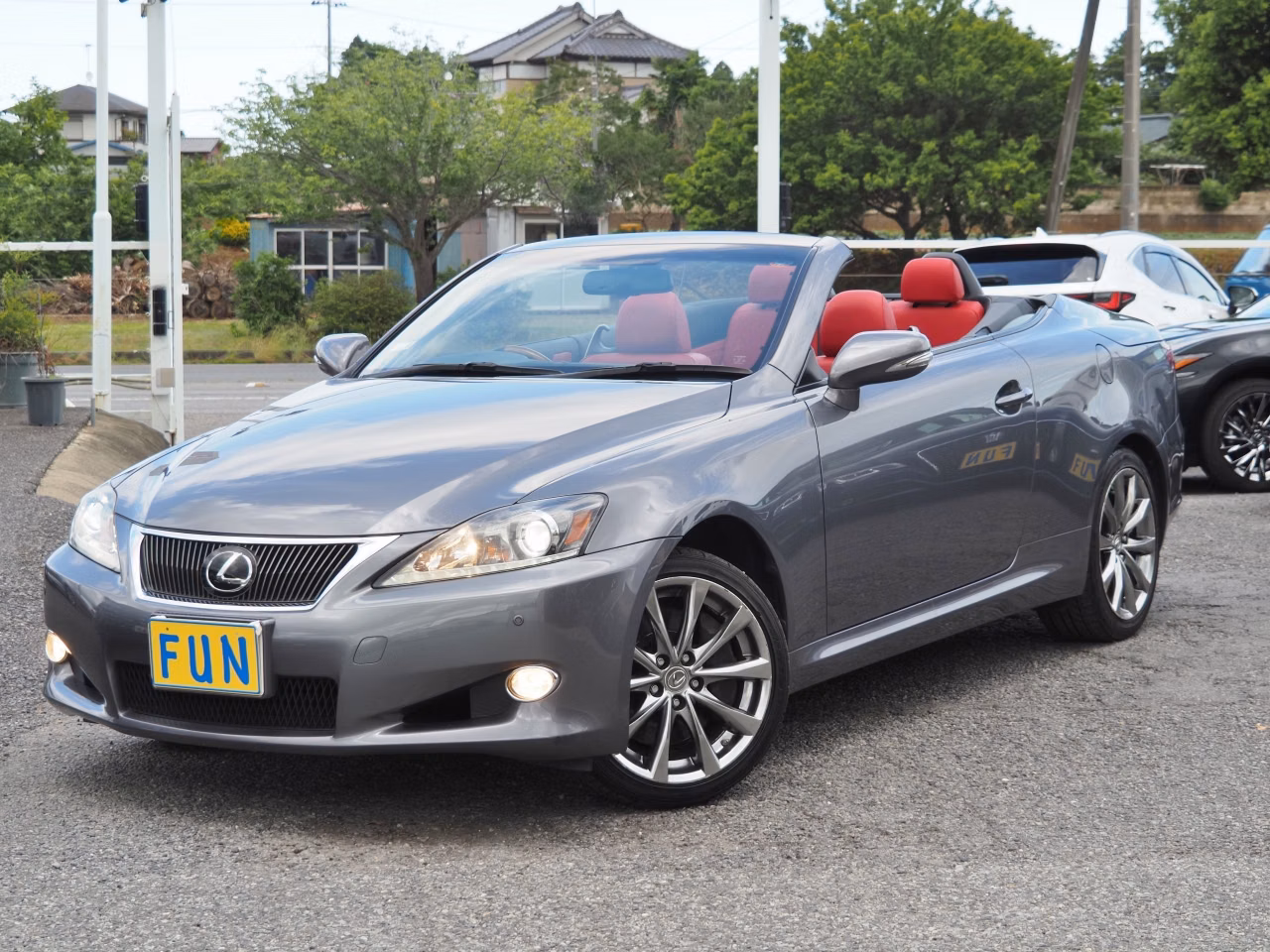 LEXUS IS350