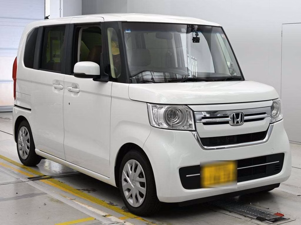 HONDA N-BOX