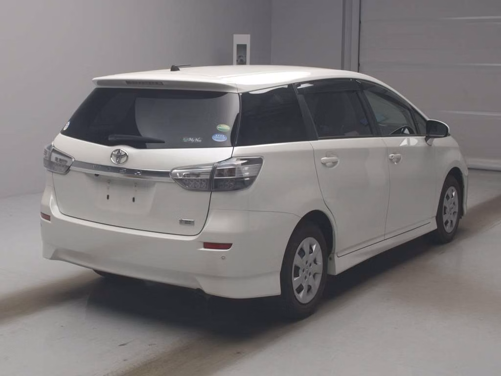 TOYOTA WISH