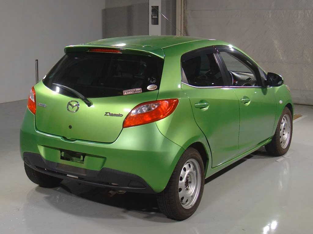 MAZDA DEMIO