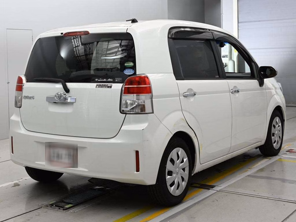 TOYOTA SPADE