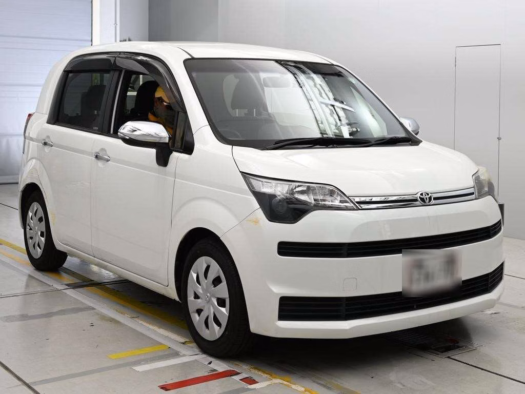 TOYOTA SPADE