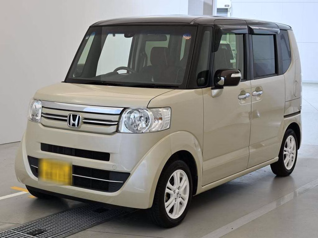 HONDA N-BOX