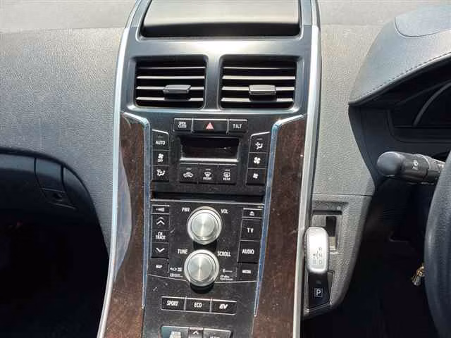 TOYOTA SAI
