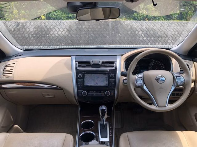 NISSAN TEANA