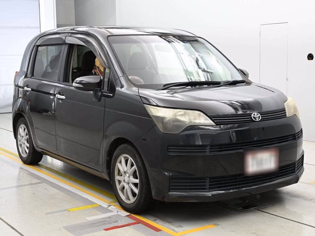 TOYOTA SPADE