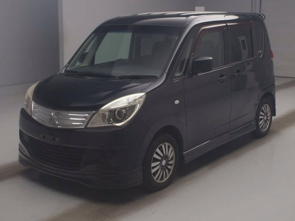 MITSUBISHI DELICA D:2