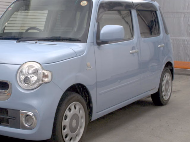 DAIHATSU MIRA COCOA
