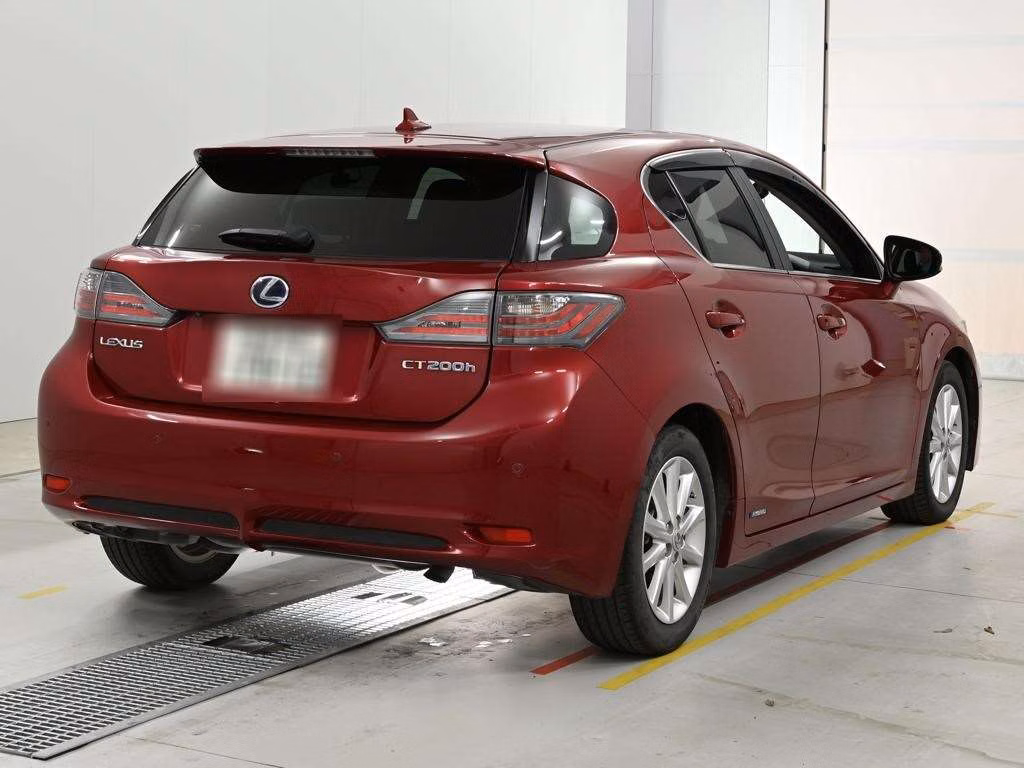 LEXUS CT200H