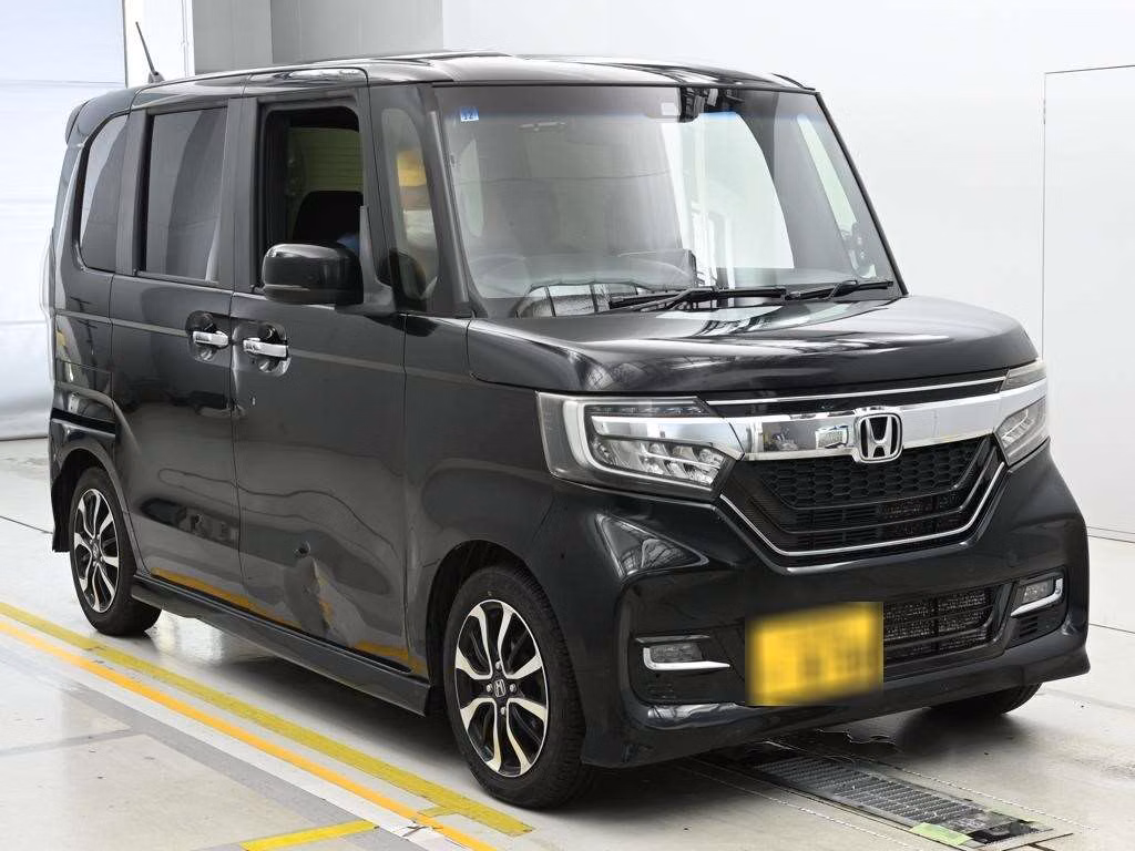 HONDA N-BOX