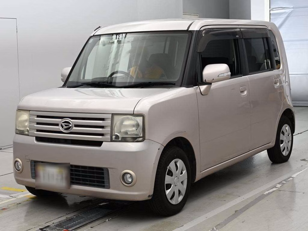 DAIHATSU MOVE CONTE