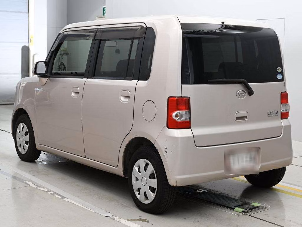 DAIHATSU MOVE CONTE