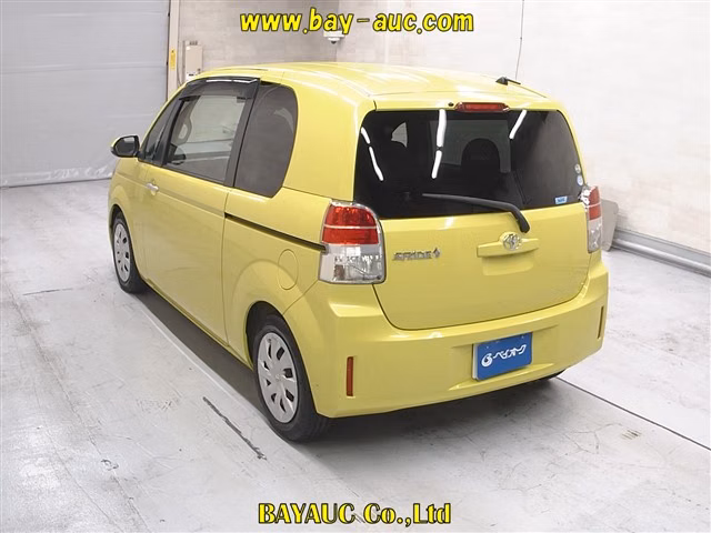 TOYOTA SPADE