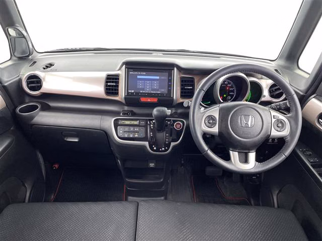 HONDA N-BOX+