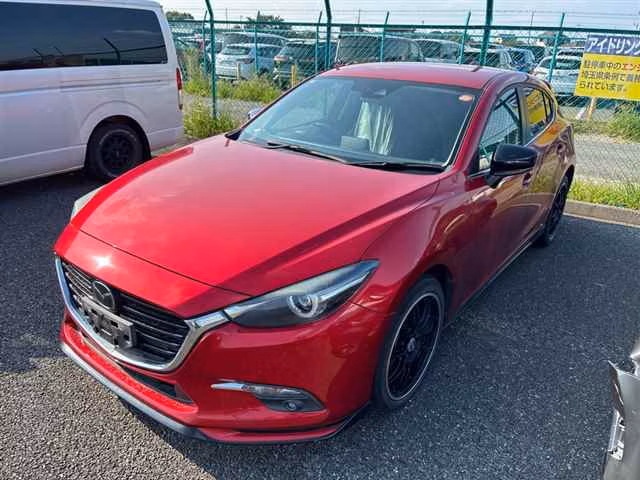 MAZDA AXELA