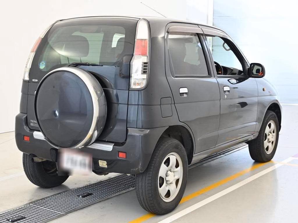 DAIHATSU TERIOS KID