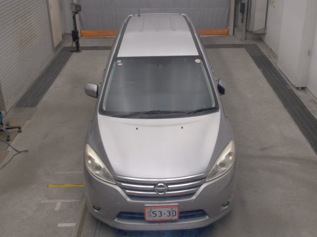 NISSAN LAFESTA